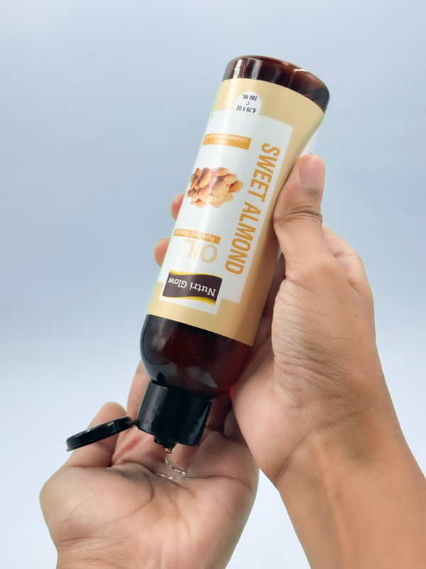 Premium and Cold pressed Sweet Almond Oil (200ml)
